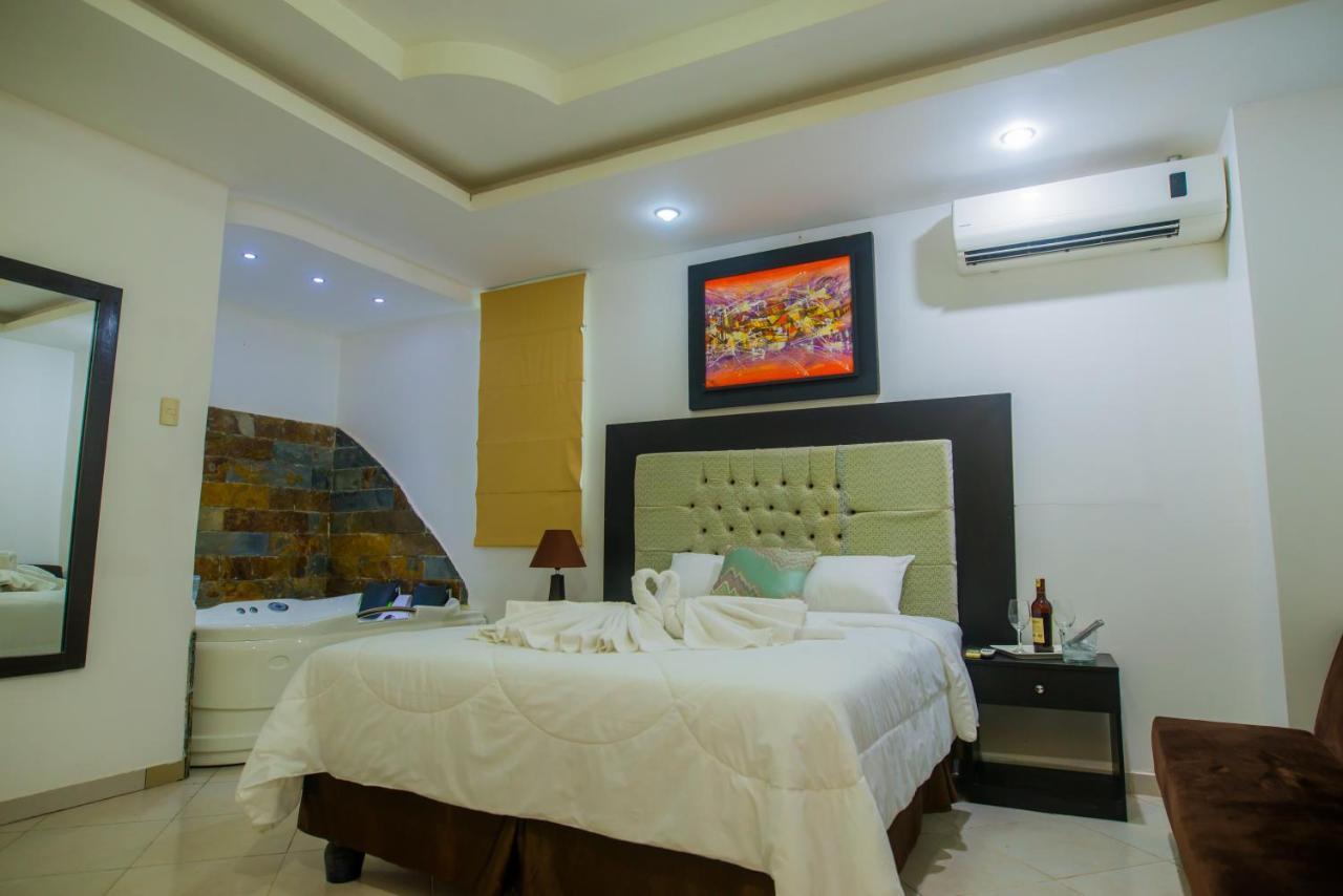 Hotel Presidente Beach Salinas Kültér fotó