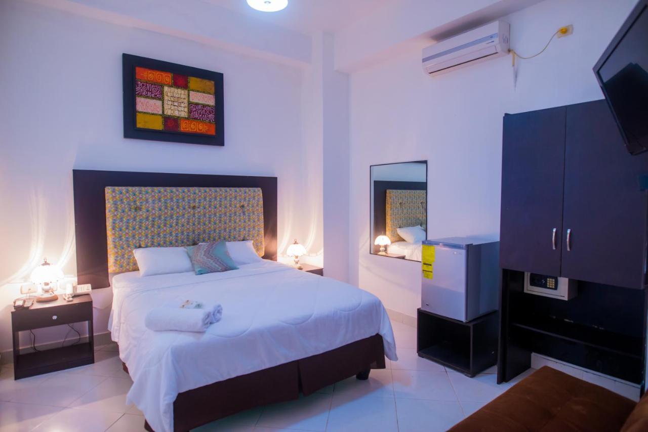 Hotel Presidente Beach Salinas Kültér fotó